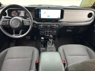Jeep Wrangler 2025 4x4 Willys 4dr SUV