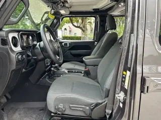 Jeep Wrangler 2025 4x4 Willys 4dr SUV