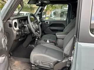 Jeep Wrangler 2025 4x4 Deportivo 2 SUV
