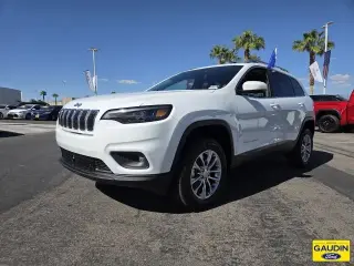 Jeep Cherokee 2021 4x4 Latitude Lux 4p SUV