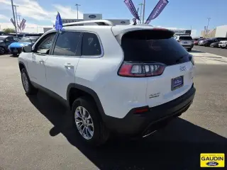 Jeep Cherokee 2021 4x4 Latitude Lux 4p SUV