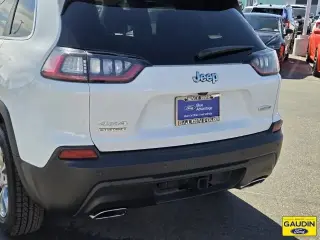 Jeep Cherokee 2021 4x4 Latitude Lux 4p SUV