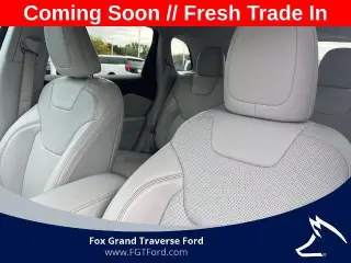 Jeep Cherokee 2020 4x4 Latitude Plus 4dr SUV