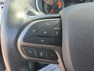 Jeep Cherokee 2019 4x4 Limited 4dr SUV