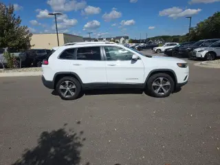 Jeep Cherokee 2019 4x4 Limited 4dr SUV
