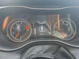 Jeep Cherokee 2019 4x4 Latitude SUV de 4 puertas