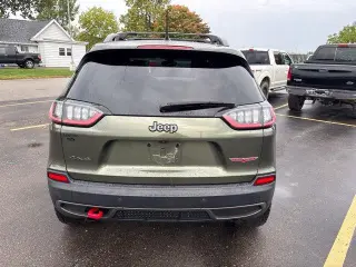 Jeep Cherokee 2019 4x4 Trailhawk 4dr SUV
