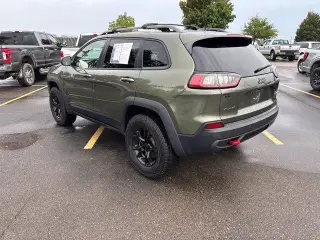 Jeep Cherokee 2019 4x4 Trailhawk 4dr SUV