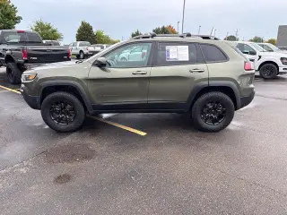 Jeep Cherokee 2019 4x4 Trailhawk 4dr SUV