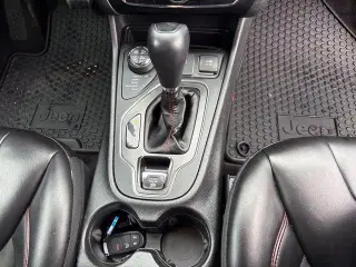 Jeep Cherokee 2019 4x4 Trailhawk 4dr SUV