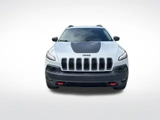 Jeep Cherokee 2017 4x4 Trailhawk 4p SUV