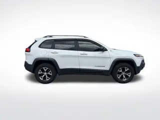 Jeep Cherokee 2017 4x4 Trailhawk 4p SUV