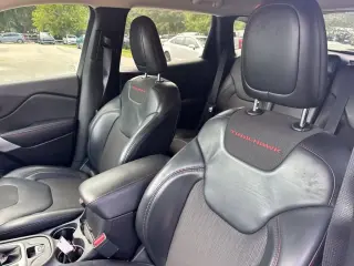 Jeep Cherokee 2017 4x4 Trailhawk 4p SUV