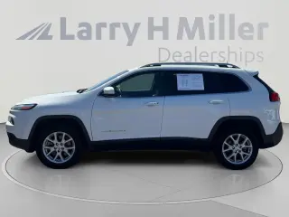 Jeep Cherokee 2018 Latitude Plus 4dr SUV