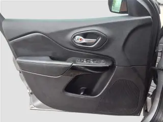 Jeep Cherokee 2020 Latitude Plus 4p SUV