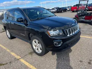 Jeep Compass 2017 4x4 Latitude 4dr SUV