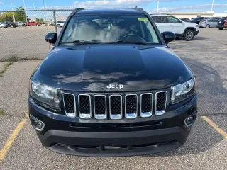 Jeep Compass 2017 4x4 Latitude 4dr SUV