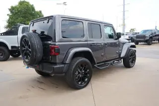 Jeep Wrangler Unlimited 2022 4x4 Sahara 4xe 4p SUV