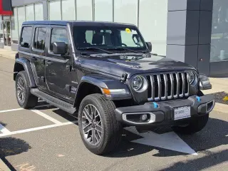 Jeep Wrangler 2023 4x4 Sahara 4xe 4dr SUV