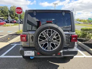 Jeep Wrangler 2023 4x4 Sahara 4xe 4dr SUV