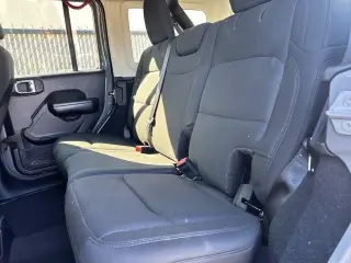 Jeep Wrangler Unlimited 2019 4x4 Sport 4p SUV