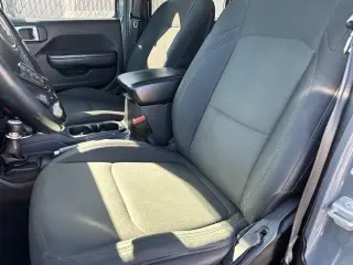 Jeep Wrangler Unlimited 2019 4x4 Sport 4p SUV