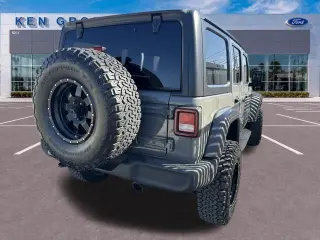 Jeep Wrangler Unlimited 2019 4x4 Sport 4p SUV
