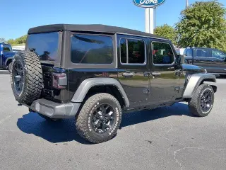 Jeep Wrangler Unlimited 2021 4x4 Sport 4p SUV