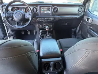 Jeep Wrangler Unlimited 2020 4x4 Sport 4p SUV