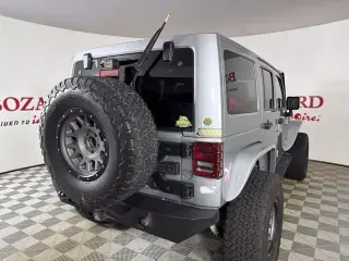 Jeep Wrangler Unlimited 2015 4x4 Sahara 4p SUV