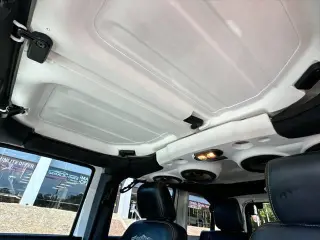Jeep Wrangler Unlimited 2014 4x4 Sahara SUV 4p
