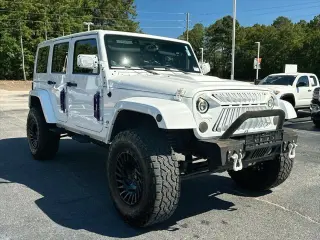 Jeep Wrangler Unlimited 2014 4x4 Sahara SUV 4p