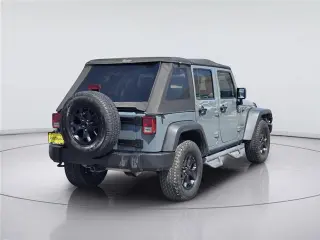 Jeep Wrangler Unlimited 2015 4x4 Sport 4p SUV
