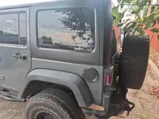 Jeep Wrangler Unlimited 2014 4x4 Sport 4p SUV