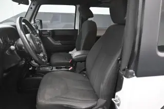 Jeep Wrangler 2017 4x4 Sport 2dr SUV