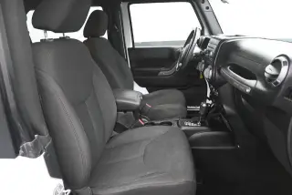 Jeep Wrangler 2017 4x4 Sport 2dr SUV