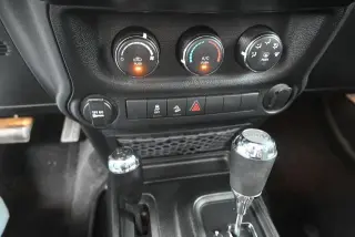 Jeep Wrangler 2017 4x4 Sport 2dr SUV