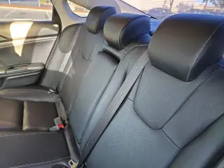 Honda Insight 2019 Touring 4dr Sedán