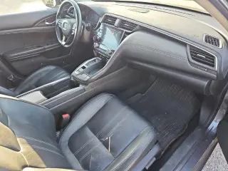 Honda Insight 2019 Touring 4dr Sedán