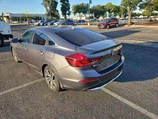 Honda Insight 2019 Touring 4dr Sedán