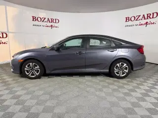 Honda Civic 2017 LX 4dr Sedan CVT