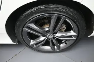 Acura Integra 2024 4dr Liftback CVT con Tecnología y Paquete A-SPEC