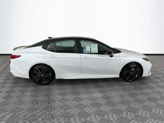 Toyota Camry 2026 SE 4dr Sedan