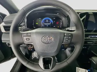 Toyota Camry 2026 SE 4dr Sedan
