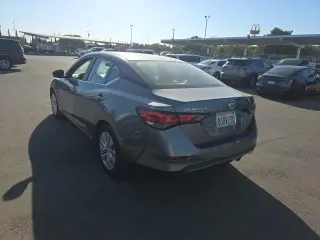 Nissan Sentra 2020 S 4dr Sedán