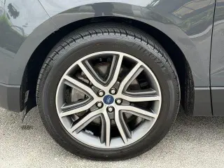 Ford Edge 2021 Titanium 4dr Crossover