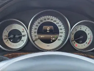 Mercedes-Benz Clase E 2014 E 350 Luxury Sedán de 4 puertas