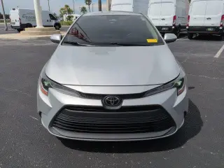 Toyota Corolla 2025 LE 4dr Sedan