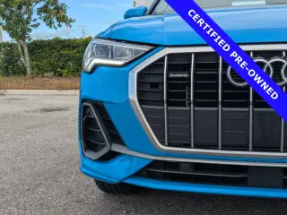 Audi Q3 2021 AWD quattro S line Premium Plus 45 TFSI 4dr SUV