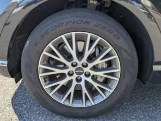 Genesis GV80 2025 AWD 2.5T Estándar 4p SUV
